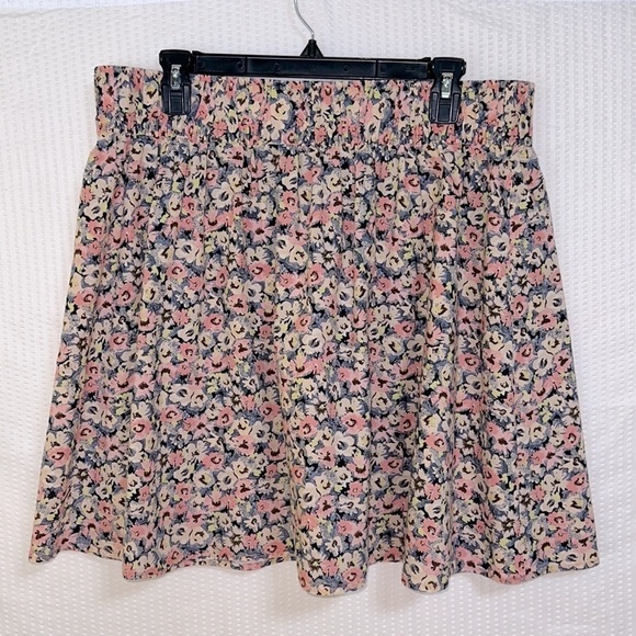 H&M Pink & Blue Floral Print 100% Cotton Skater Style Circle Skirt - Size Large - Picture 2 of 9